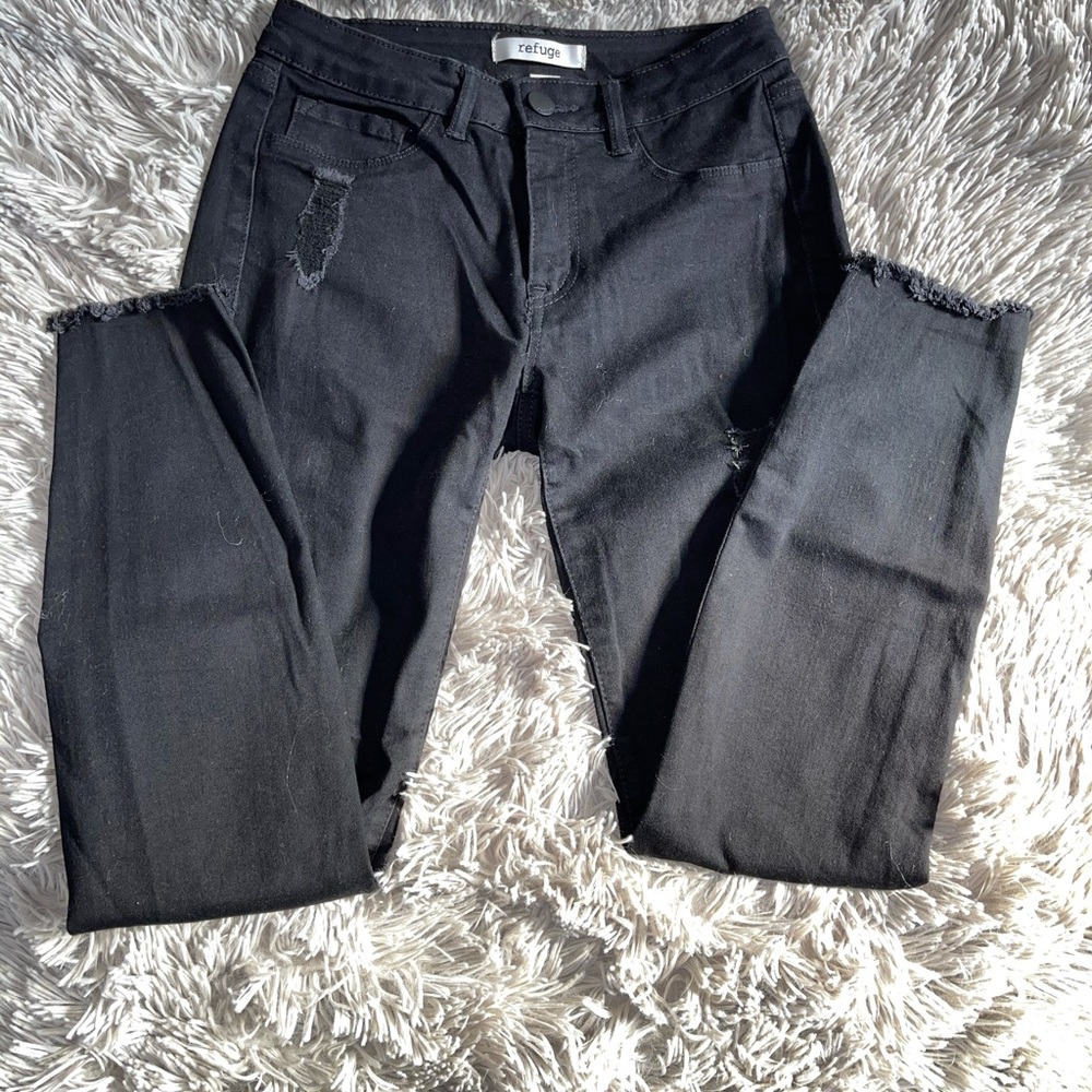 Black Distressed Jeggings